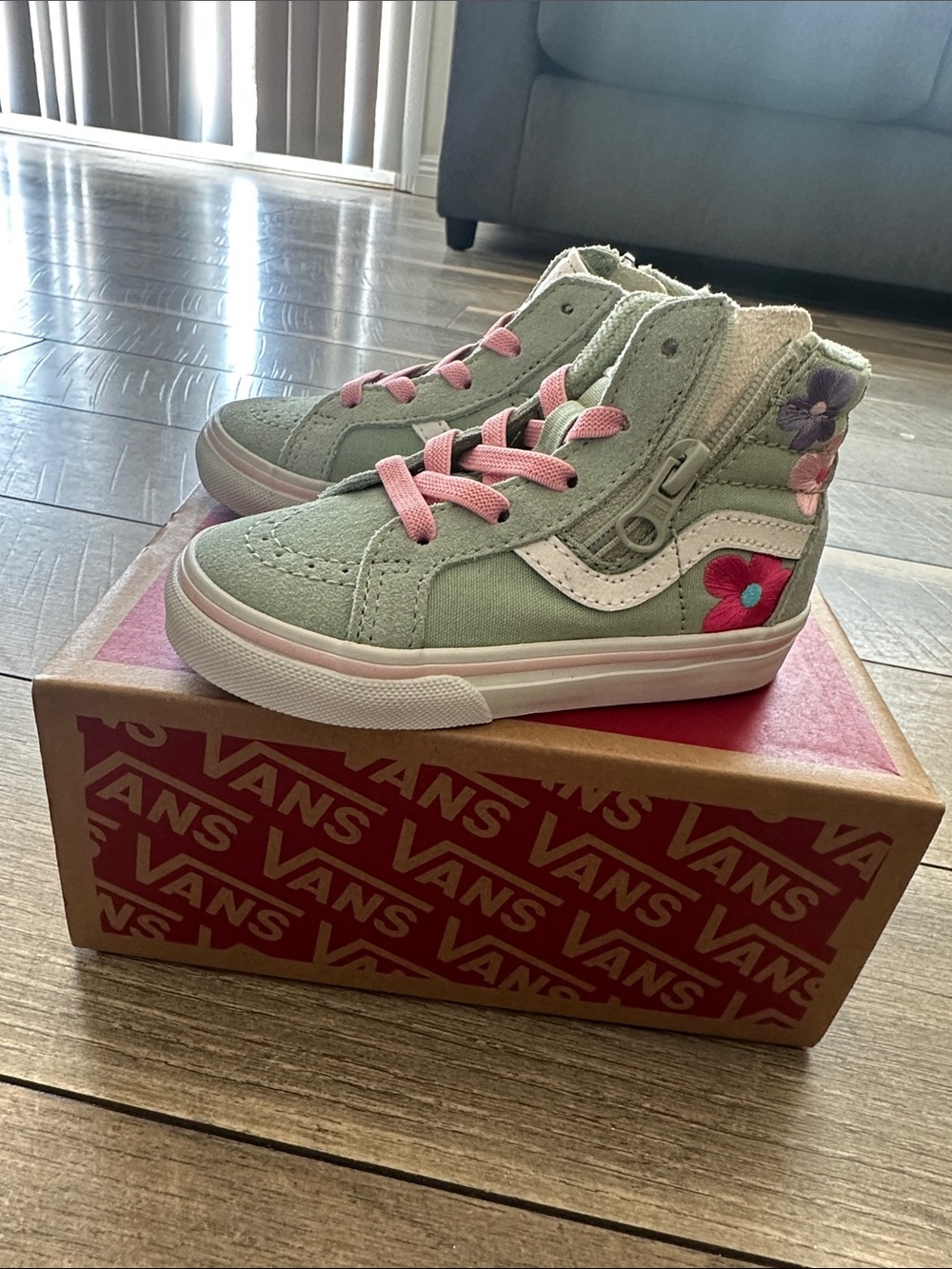 Vans Kids High-Top Sneakers in Mint Green with Pink Accents